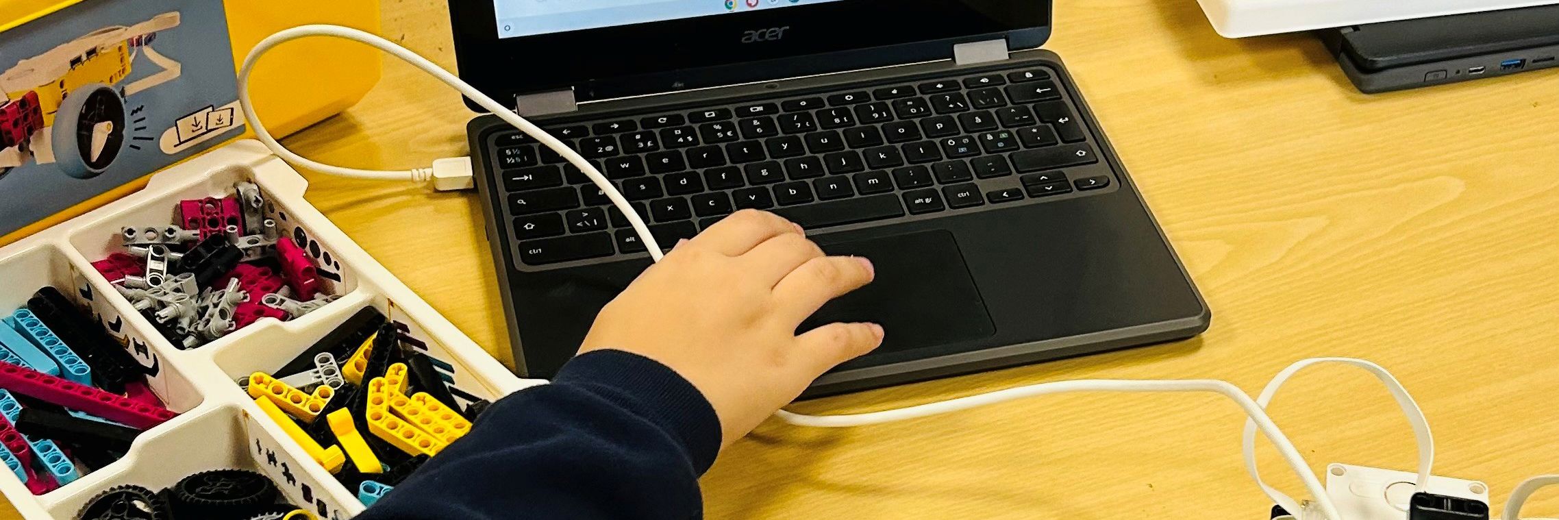 Computer og klodser